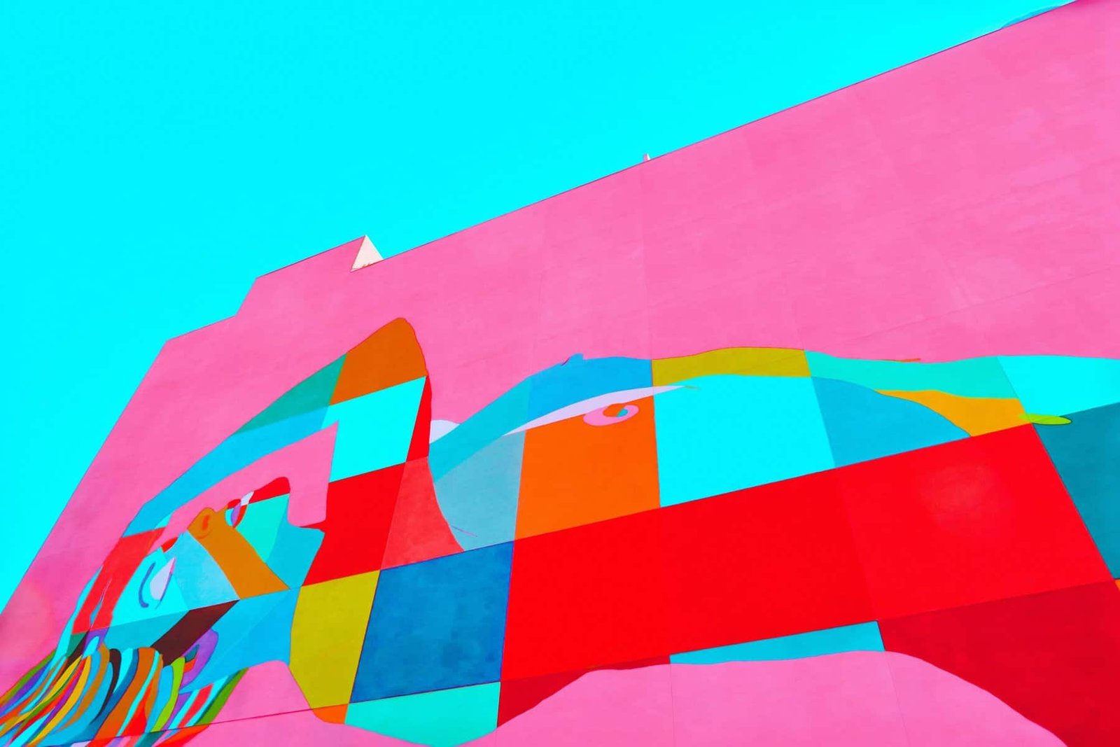 Jennifer Lopez Ditches Her Signature Nude Lip for an Unexpected Color Jennifer Lopez Ditches Her Signature Nude Lip for an Unexpected Color