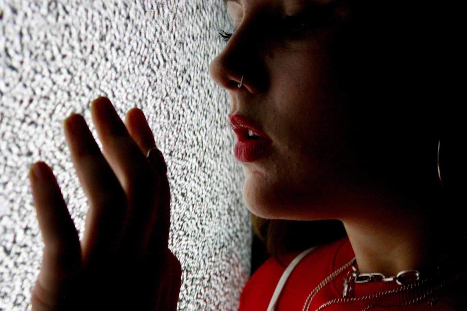 Tips For Making False Eyelashes Stay On All Day. Tips For Making False Eyelashes Stay On All Day.