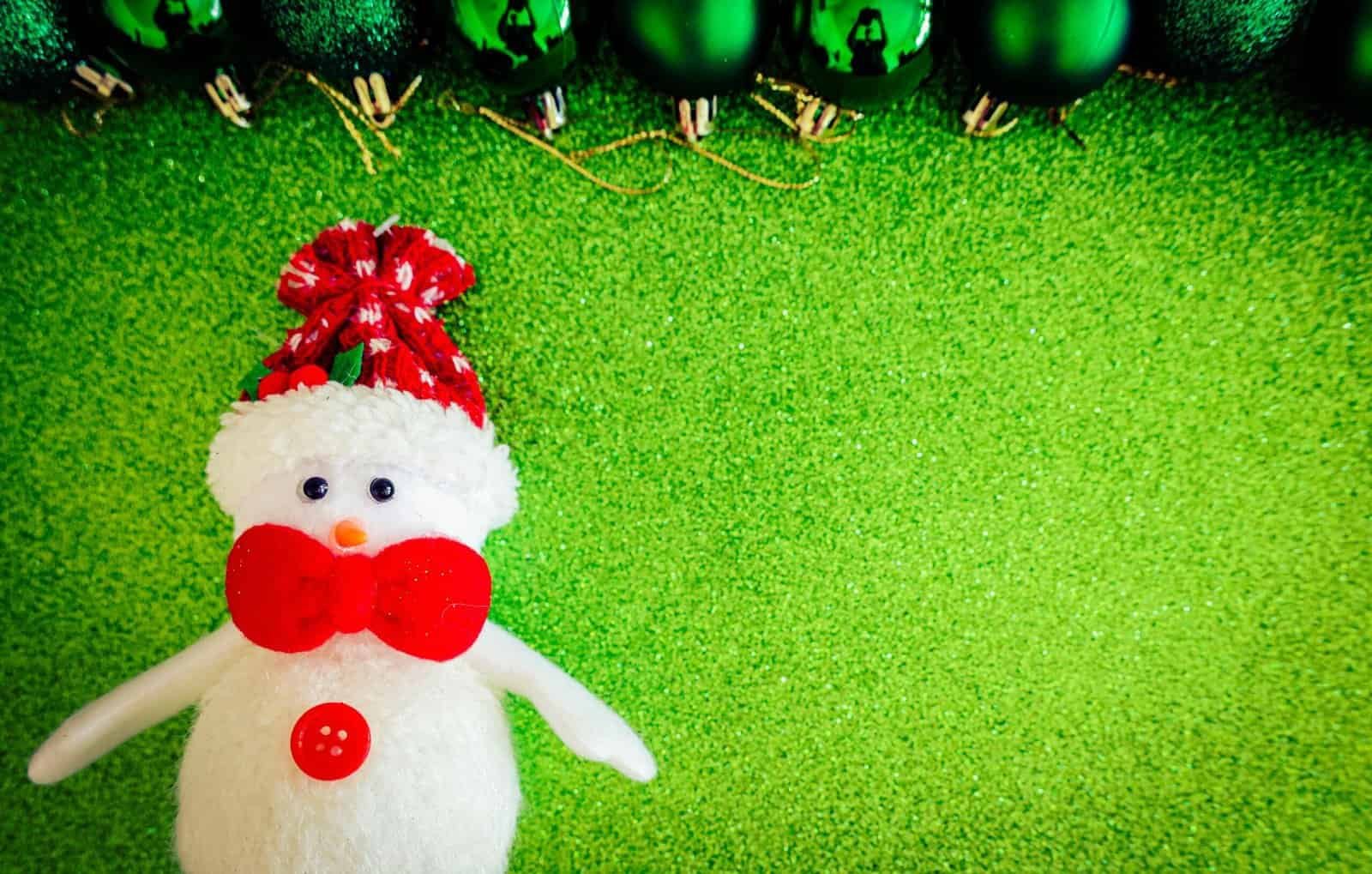 Martini Makeup Is the Dreamiest Beauty Trend for Party Season Martini Makeup Is the Dreamiest Beauty Trend for Party Season