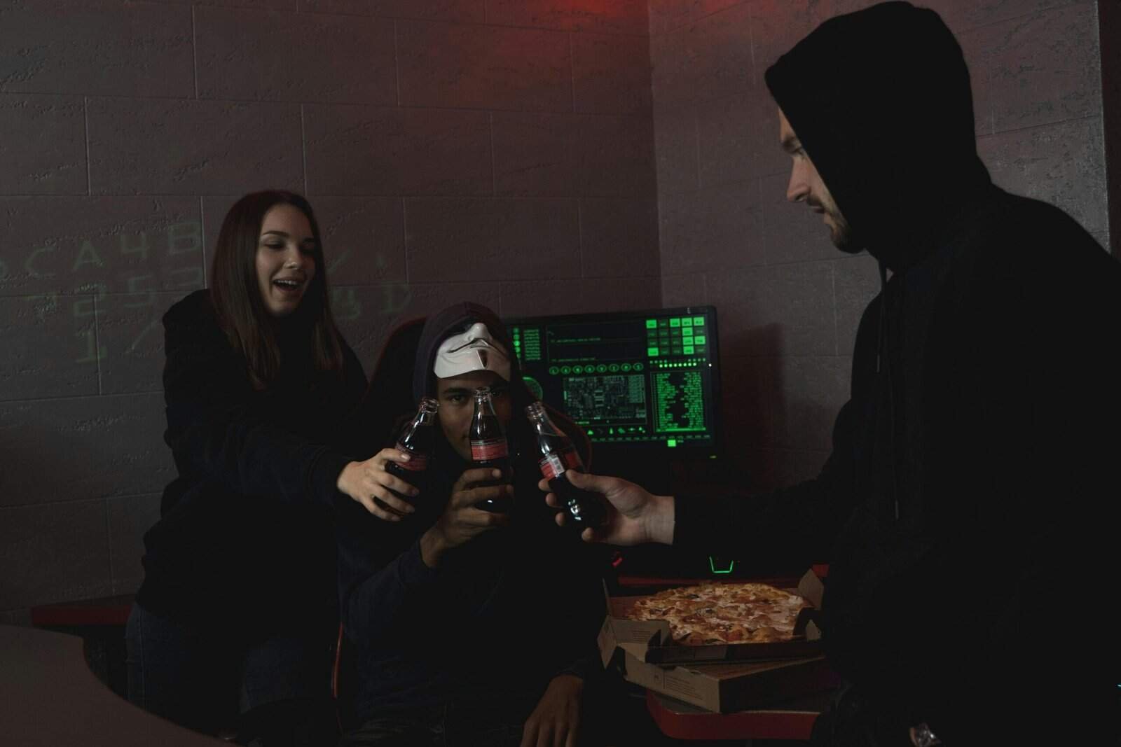 Backstage Tips for Perfecting Your Makeup Routine Backstage Tips for Perfecting Your Makeup Routine